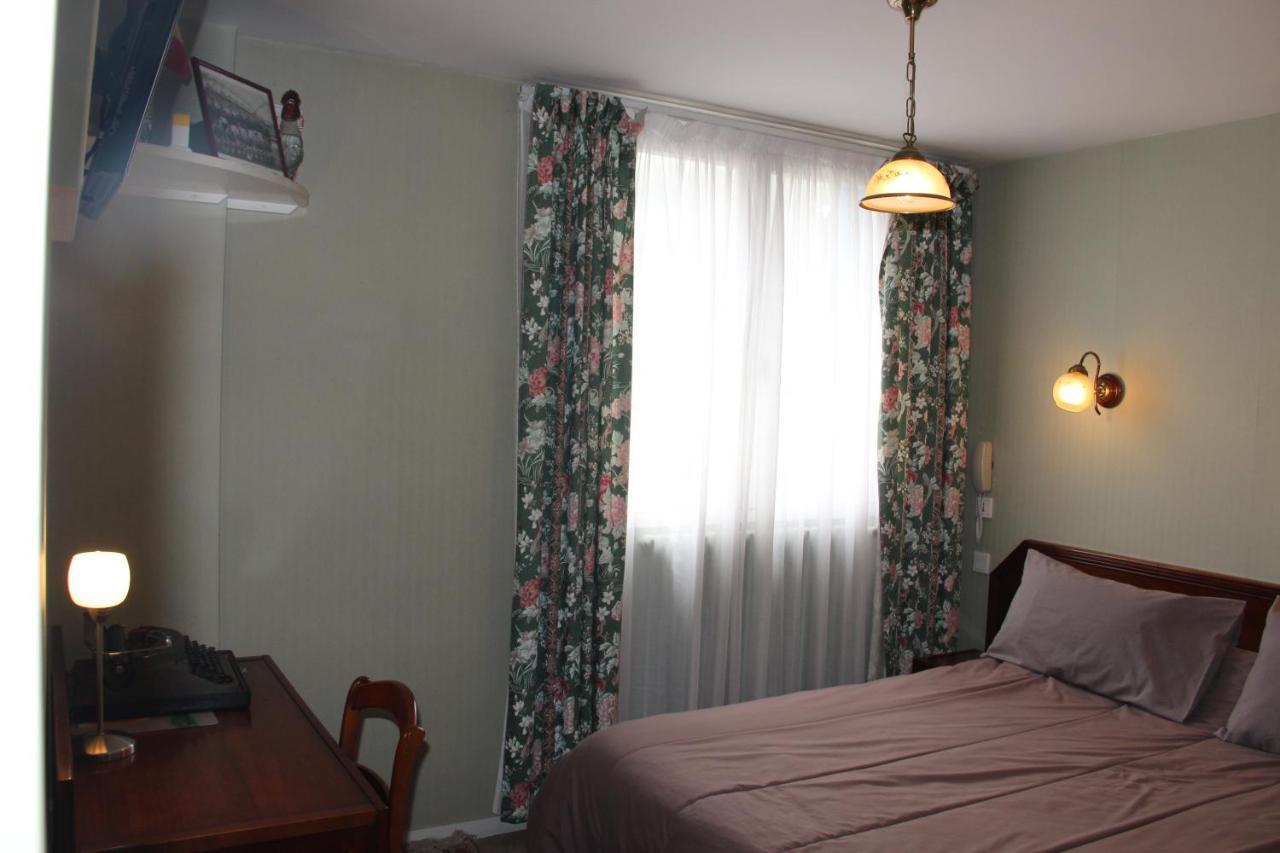 Hotel Le Catala Beaudean Phòng bức ảnh